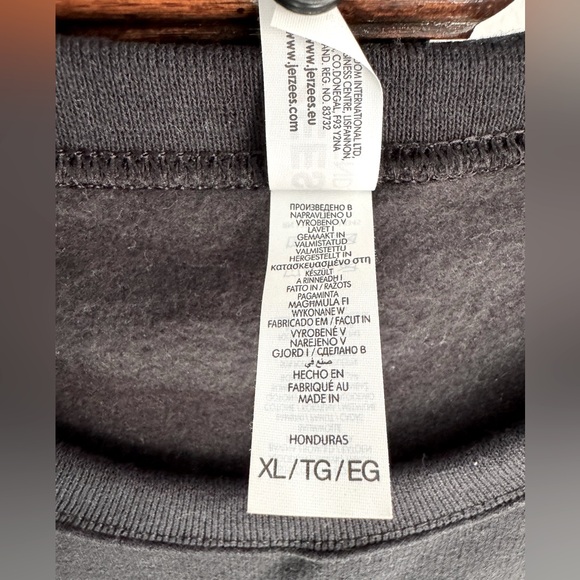 Men’s Ugly Christmas Sweater Crewneck Notorious B.I.G. Biggy Smalls Sz XL🎄🎅🏾 - Picture 5 of 5